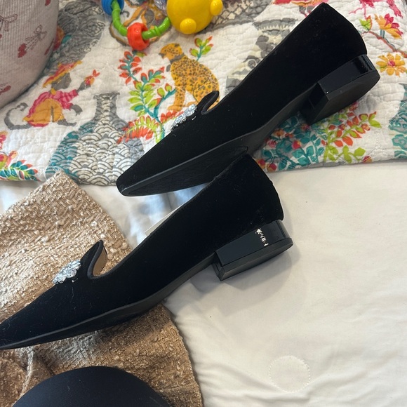 Adrienne Vittadini Black Velvet Loafers with Crystal Embellishments - Picture 3 of 3